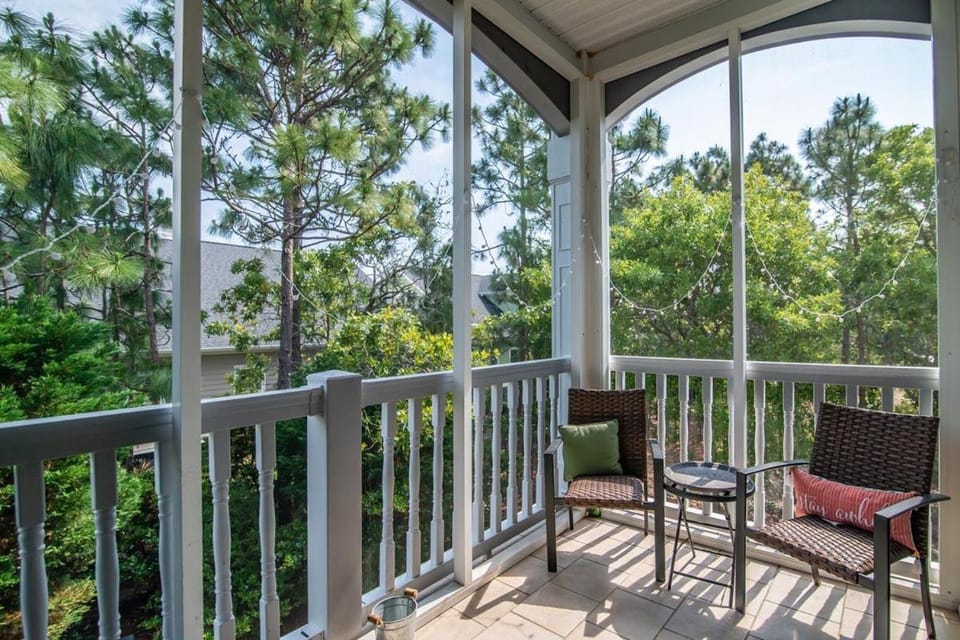 Avian Forest Four Bedroom, Three Bath, Golf Villa House in Pawleys Island