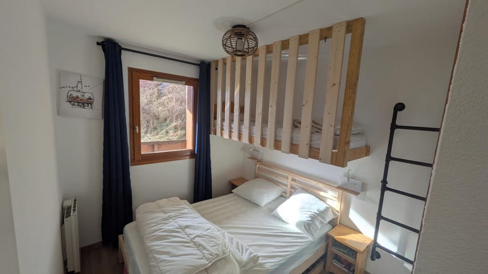 Appartement 4 couchages ,plein sud calme Apartment in Les Deux Alpes