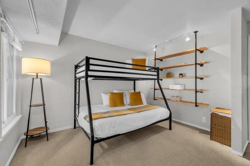 City Center 2BDR, Ski In - Close to Lift House in Park City