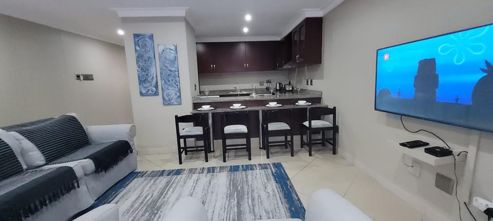 Accommodation Front - Relaxing 2 Sleeper near Ushaka Marine World Apartment in Durban
