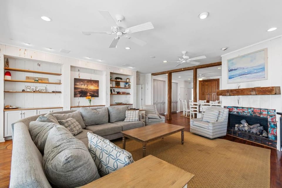 Alive After Five Where Tranquility Meets the Ocean House in South Carolina