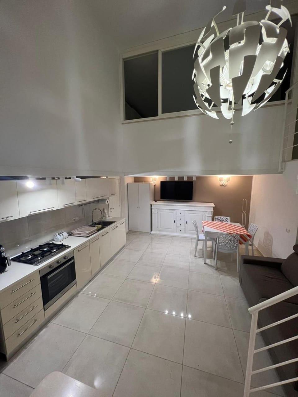 Kitchen or kitchenette, Dining area, dishwasher, pet friendly