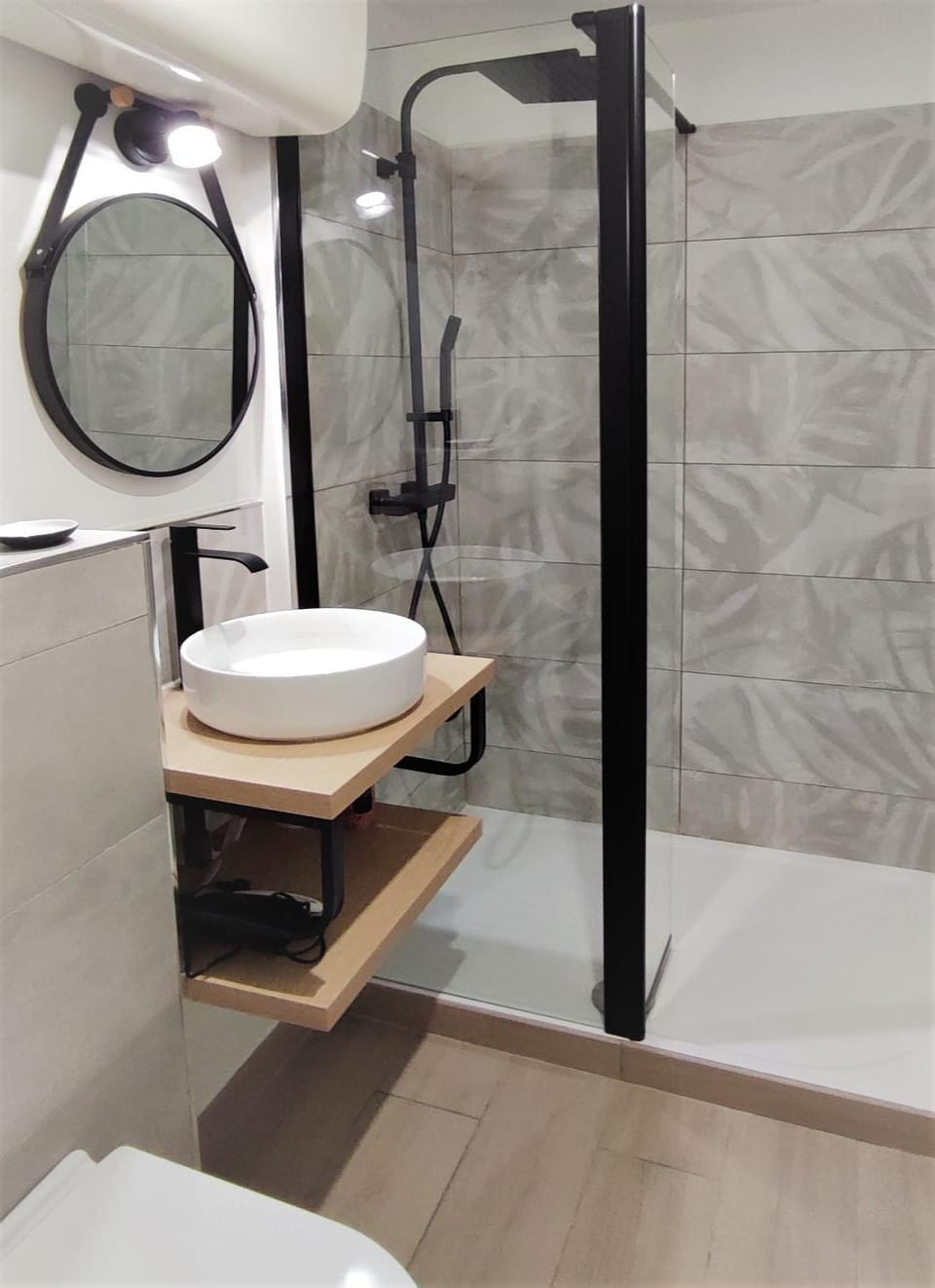 Shower, Bathroom
