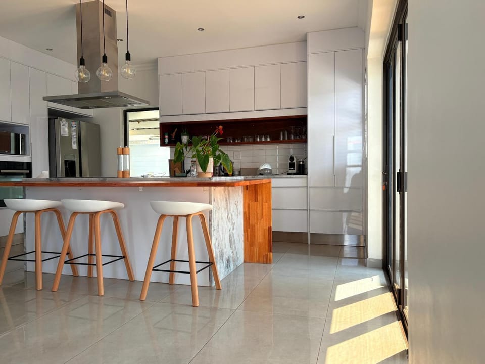microwave, oven, stove