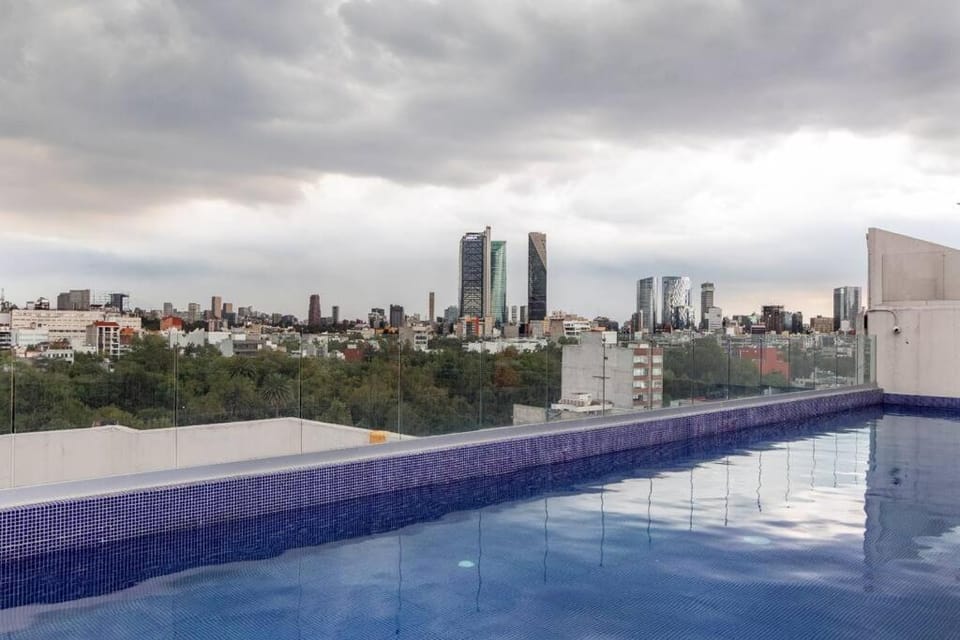 Departamento en Condesa con Alberca y Gimnasio Apartment in Mexico City