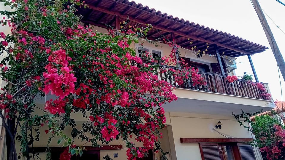 Property building, Balcony/Terrace