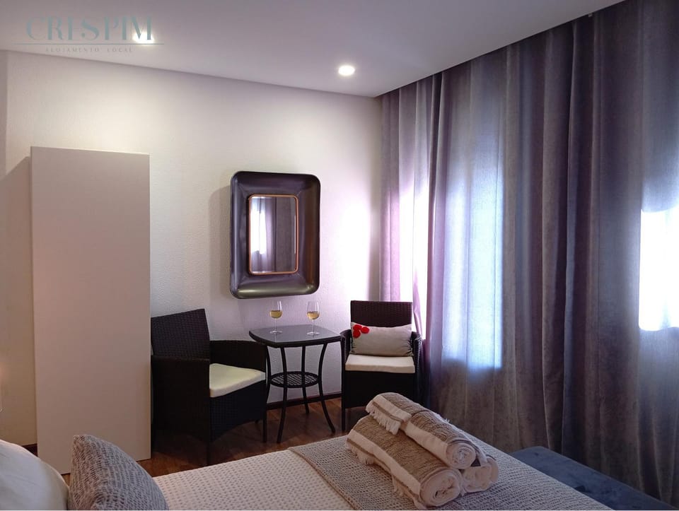 Seating area, Bedroom