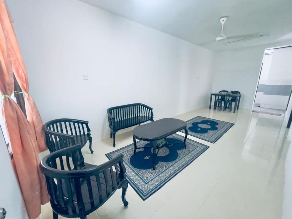Ast kok Lanas homestay House in Malaysia