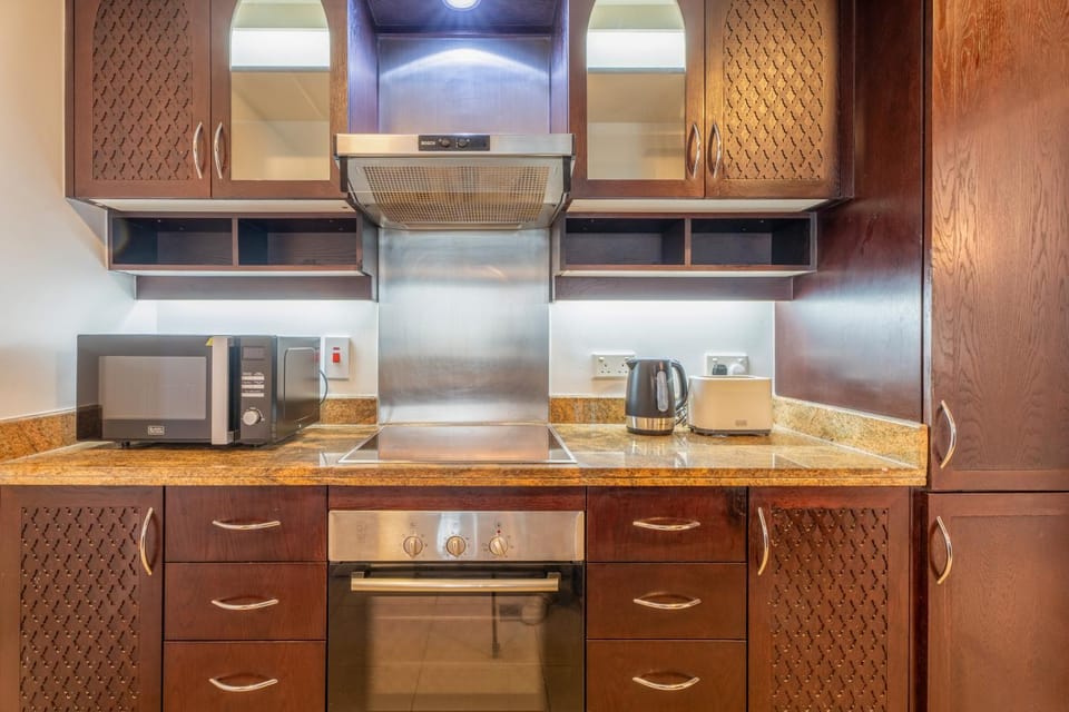 Coffee/tea facilities, Kitchen or kitchenette, minibar, pet friendly, stove, toaster