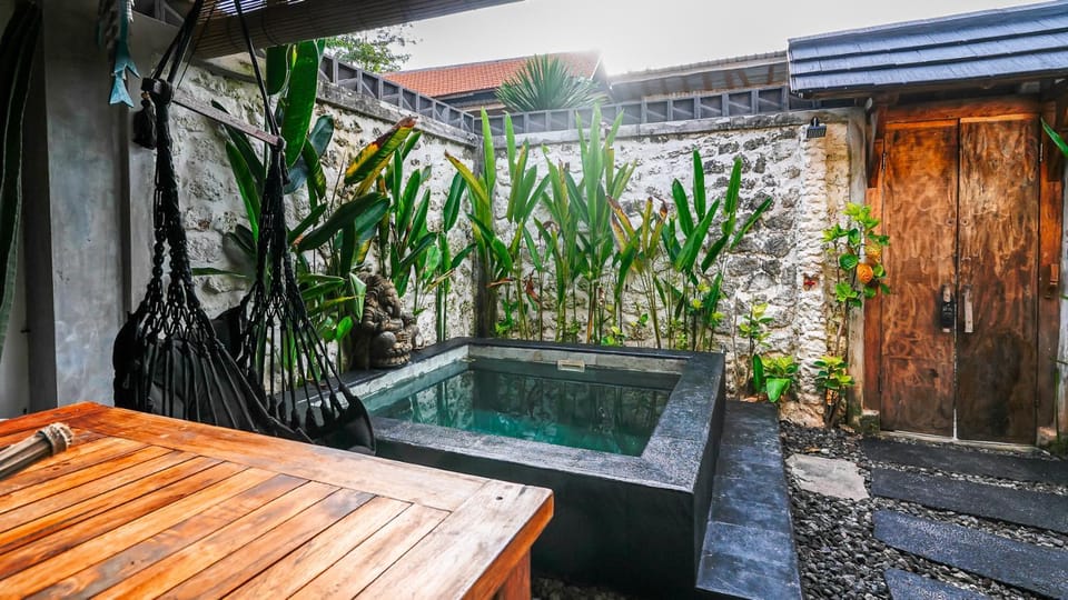 Tropical Stylish Alma Villas 1 Bedroom with Pool and kitchen Apartment in Bali