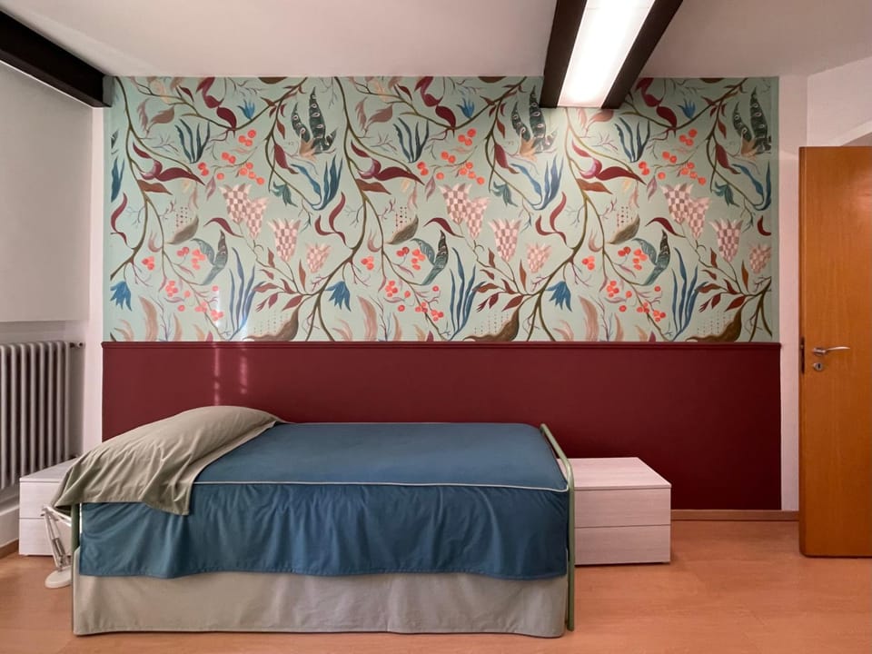 Bed, Decorative detail, Bedroom