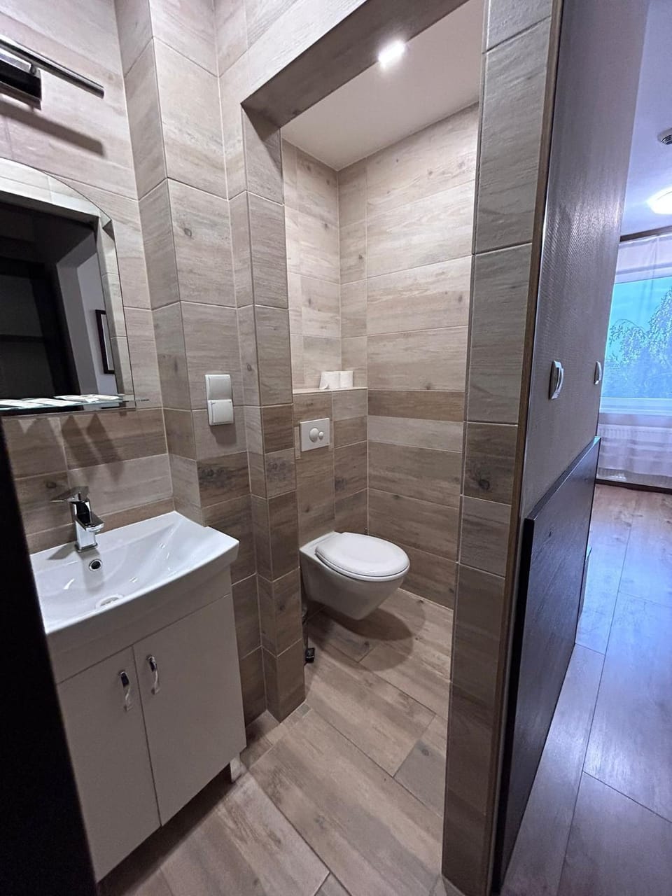 Noclegi Gambit Cieszyn 24h Bed and Breakfast in Czechia