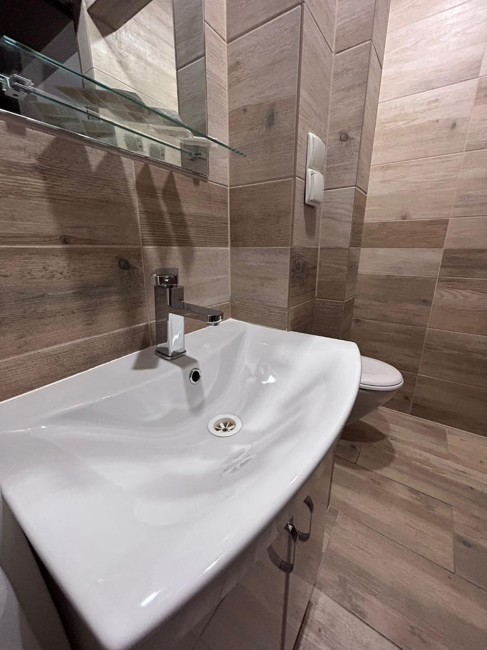 Noclegi Gambit Cieszyn 24h Bed and Breakfast in Czechia