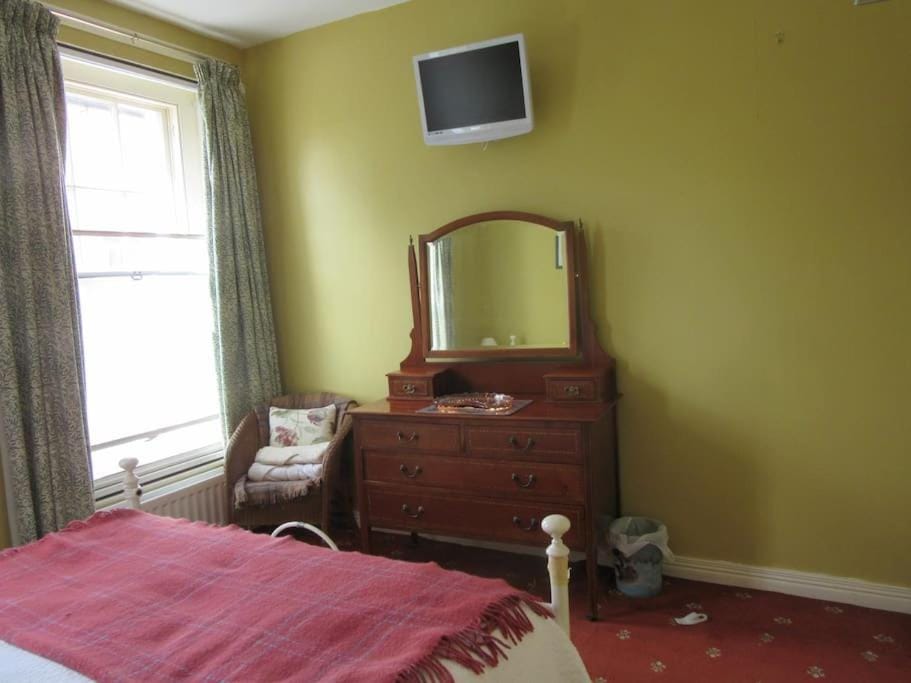 Cathedral Cottage House in Londonderry