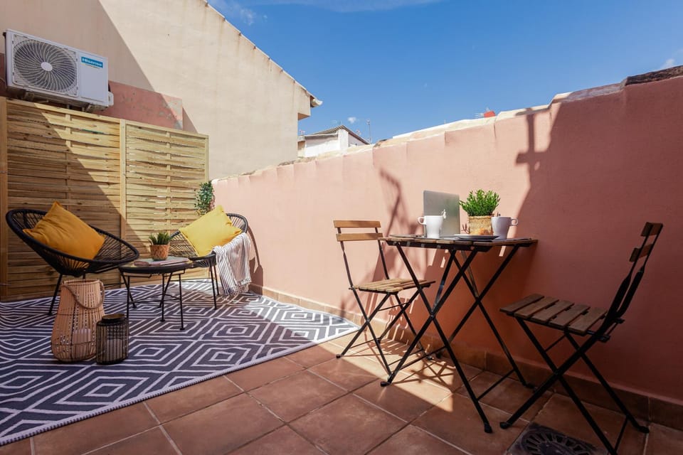 Balcony/Terrace, Seating area, Dining area