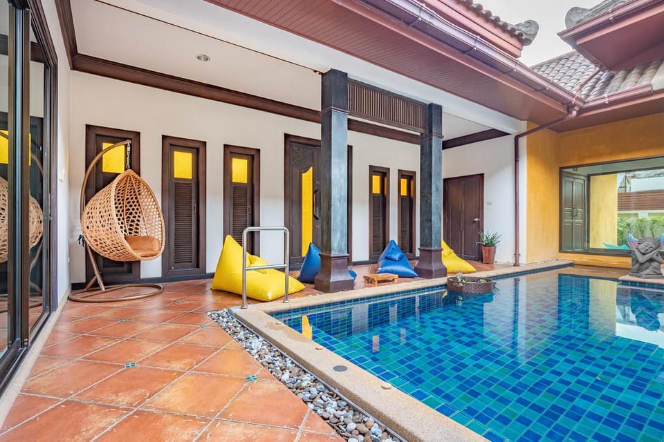 Pool view, Swimming pool, Inner courtyard view, sunbed