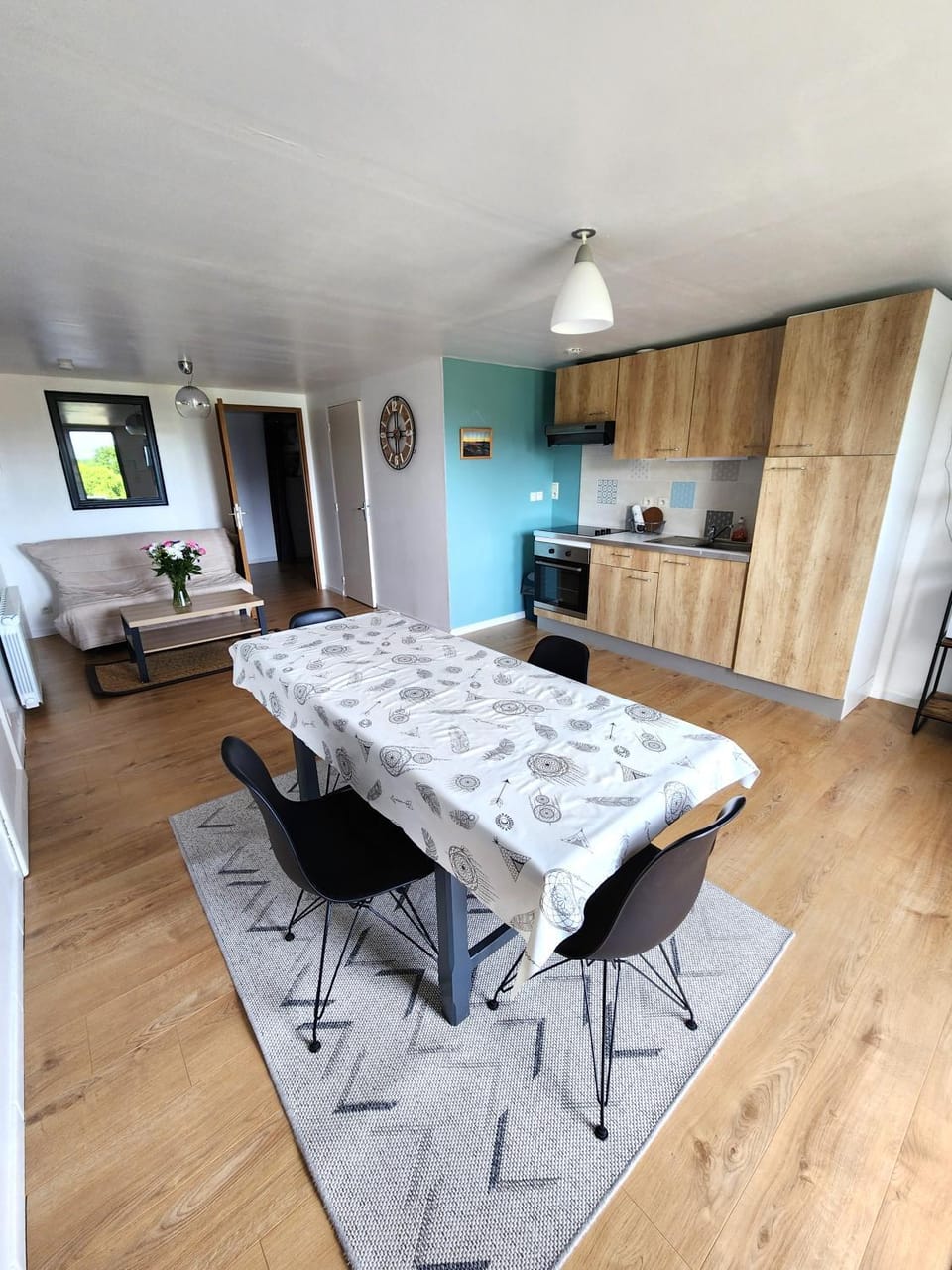Communal lounge/ TV room, Living room, Dining area, Meals, kitchen