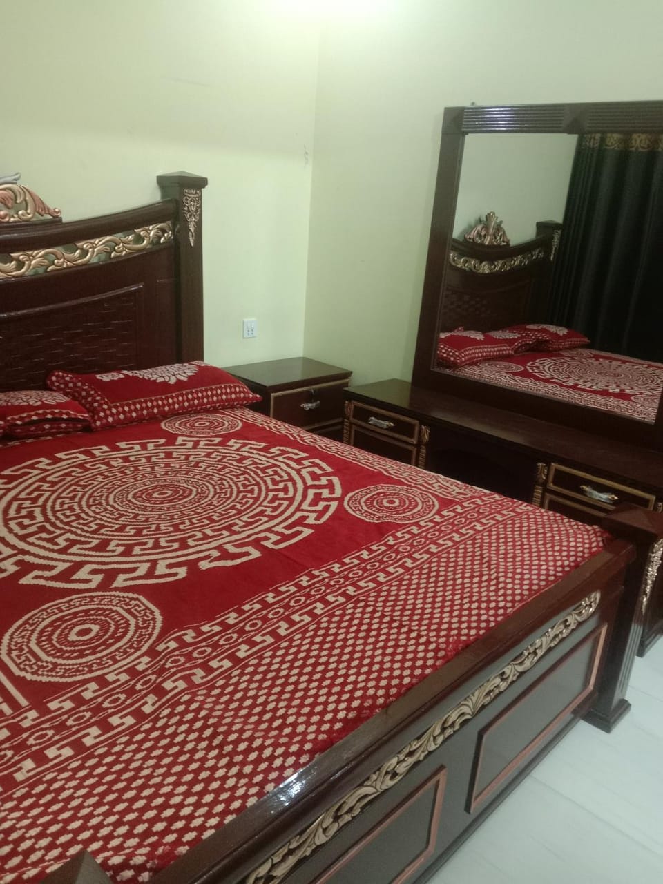 Gujrat Guest House Bed and Breakfast in Punjab