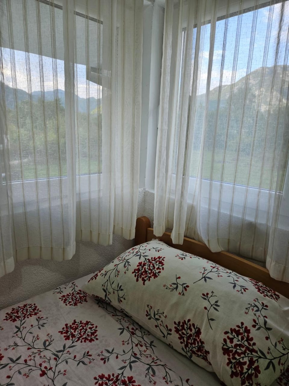 Bed, Natural landscape, Bedroom, Mountain view