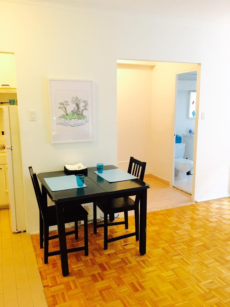 Seating area, Dining area