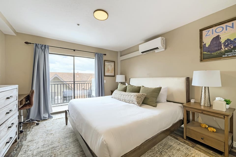 Village Loft 31 at Park City Mountain condo Apartment in Park City