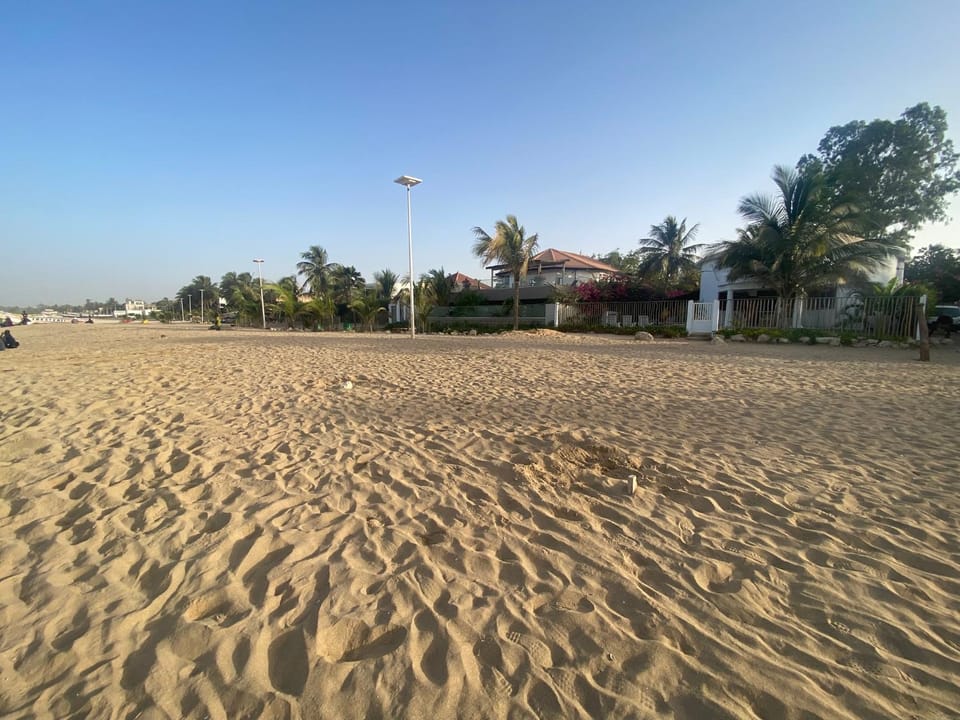casa laurema villa pied dans l eau saly Villa in Saly