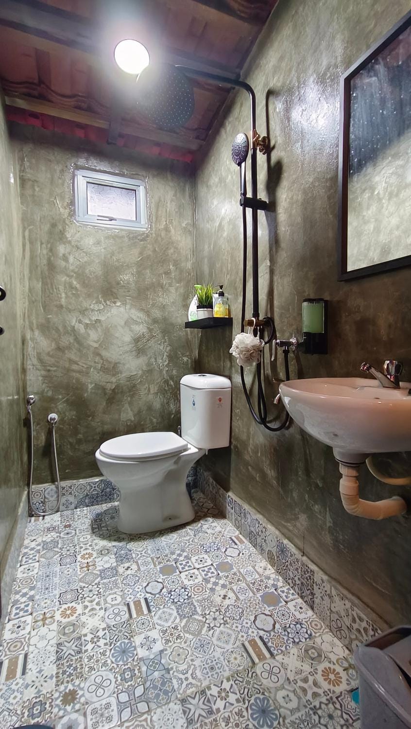 Kampung Cheq Homestay - Private Pool, Free Wifi, Netflix House in Penang