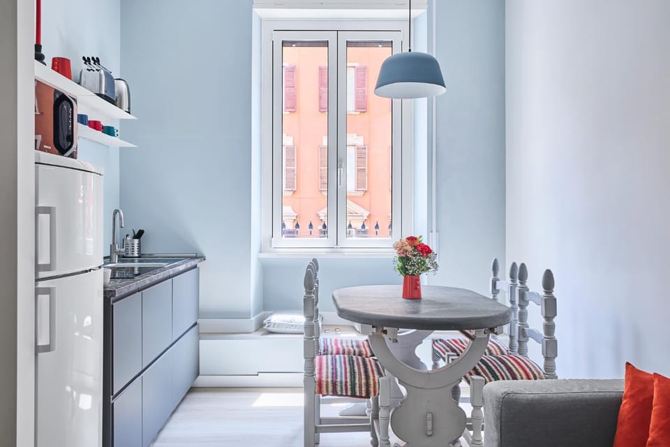 Kitchen or kitchenette, Living room, Dining area