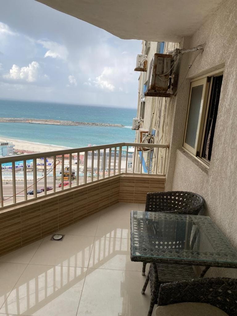 City Square - Apartments With Side Sea-View Apartment in Alexandria