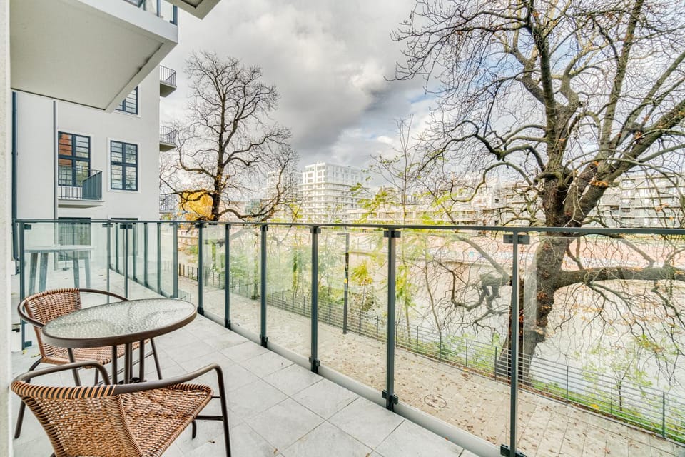 Property building, Day, Natural landscape, View (from property/room), Balcony/Terrace, Balcony/Terrace