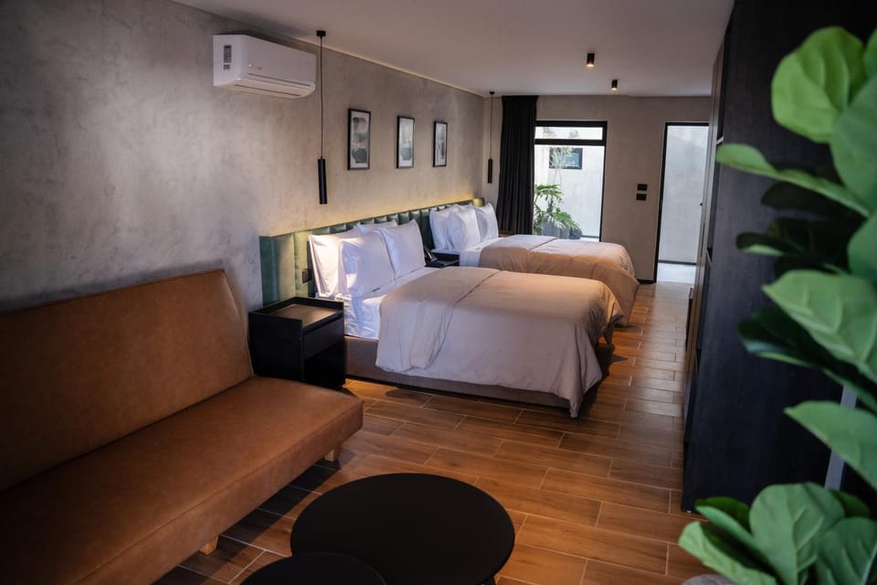 Photo of the whole room, Bedroom