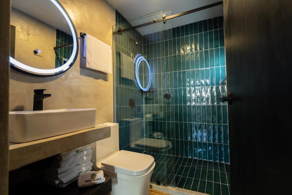 Shower, Bathroom, towels