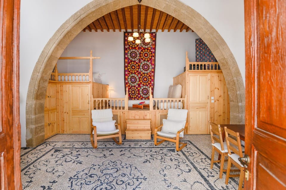 Living room, Seating area, Bedroom