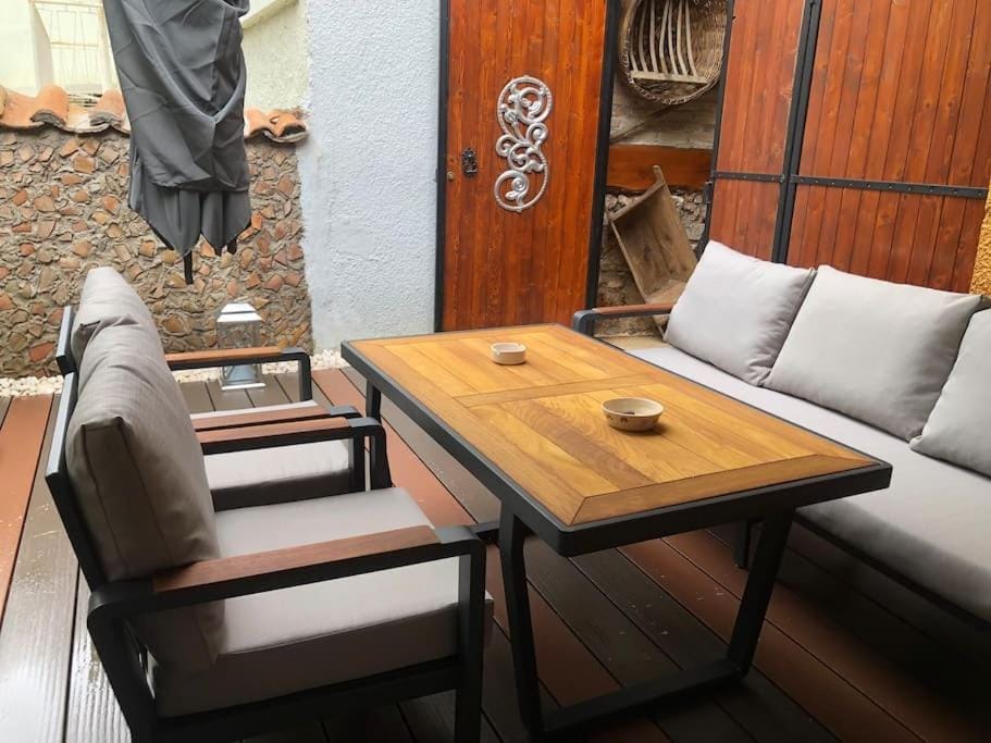 Antalya kaleiçi bahçeli özel muhteşem müstakil villa House in Antalya