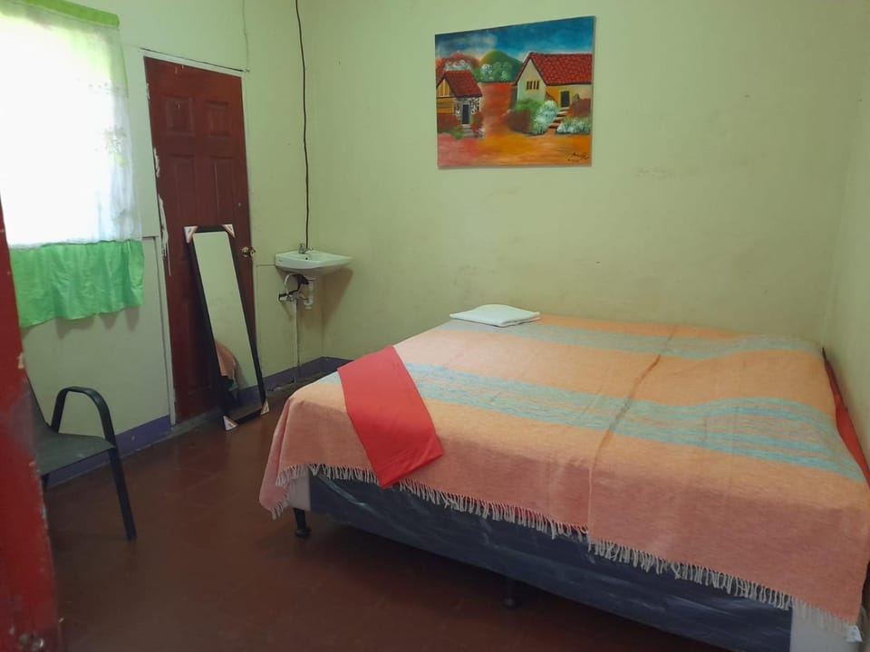 HOSTAL RABAGU Bed and Breakfast in Nicaragua