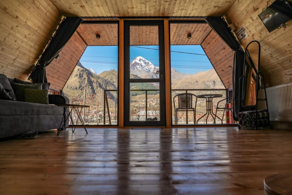 Seating area, Mountain view