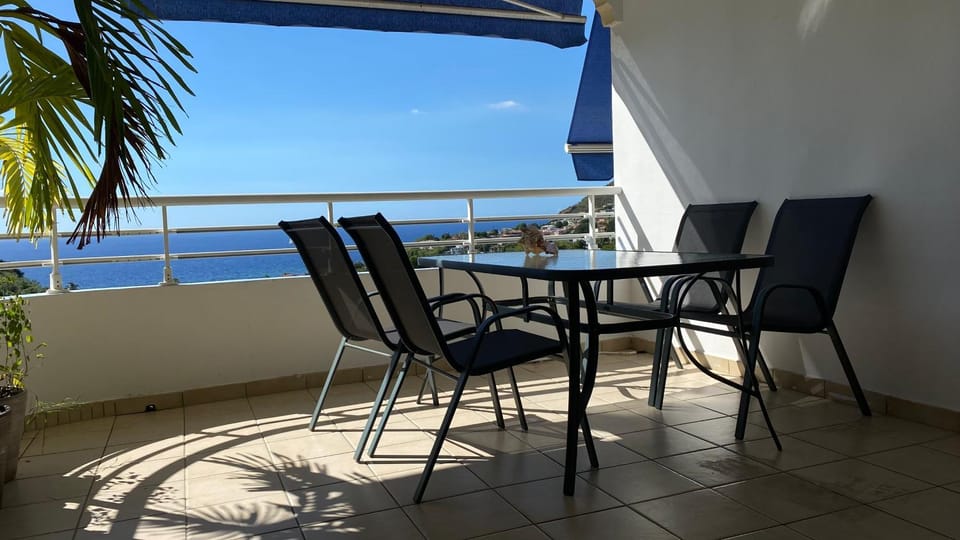 Appartement F3 Vue Mer Apartment in Martinique