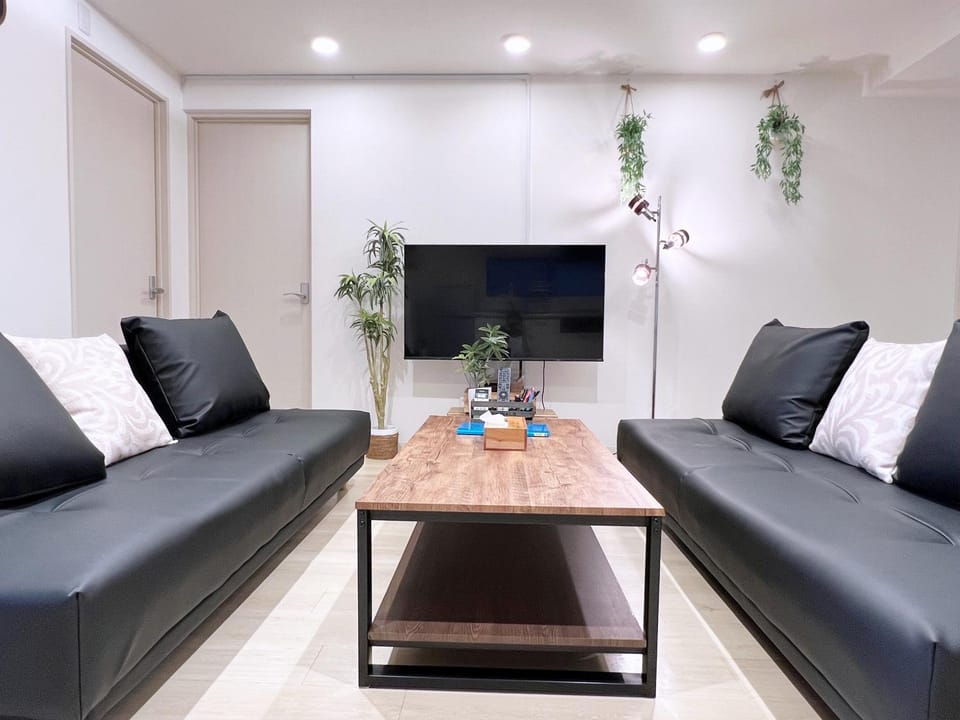 最上階から国宝四天王寺を一望""任天堂switch&Wi-Fi完備&Netflix視聴可 Apartment in Osaka