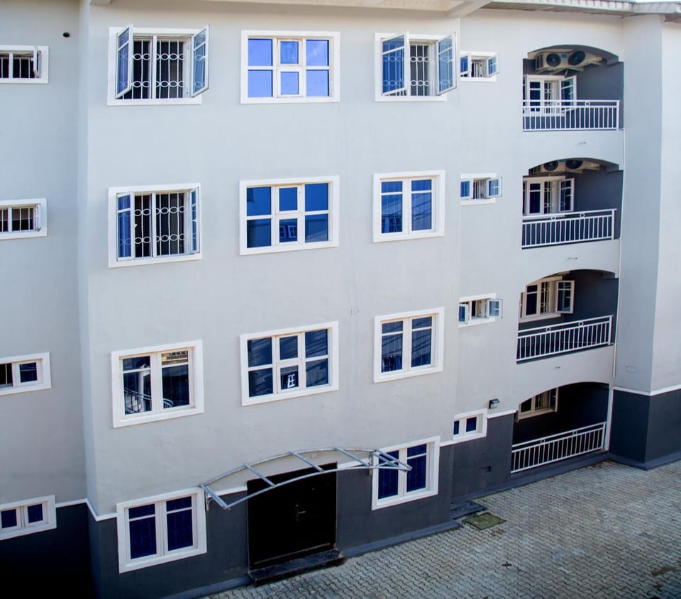 APARTMENT 437 BY BELMONT Apartment in Abuja