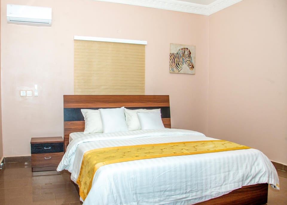 Bed, Bedroom, air conditioner
