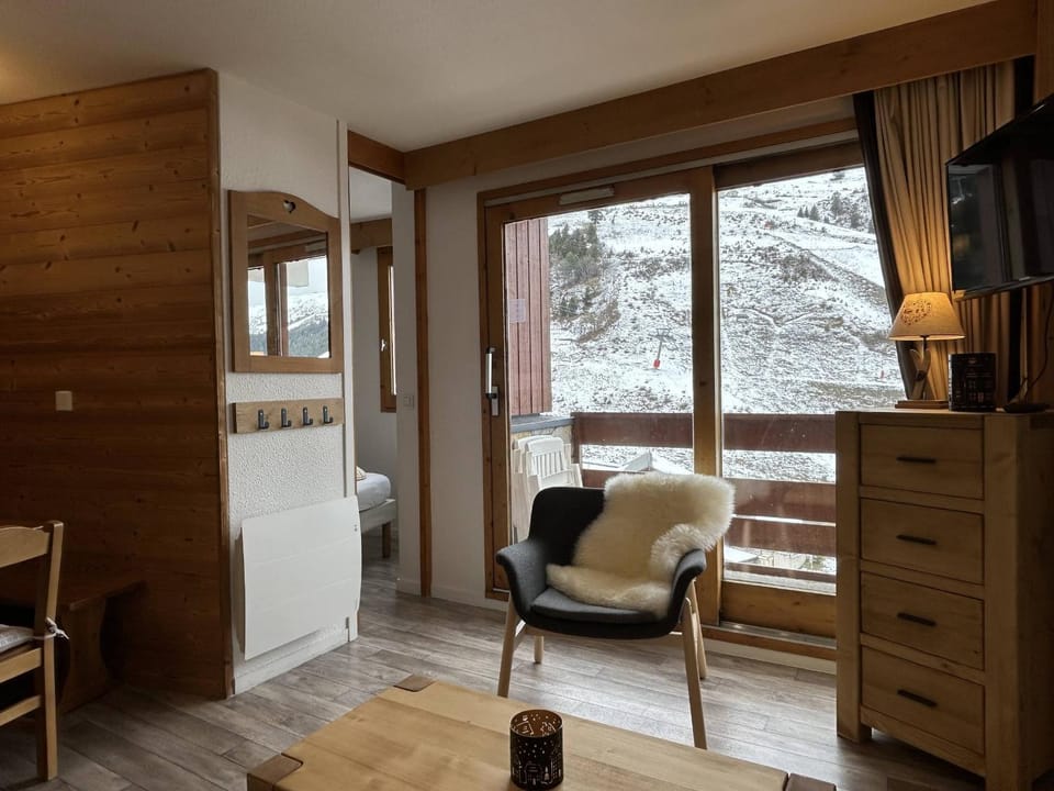 Appartement familial 5 pers à Méribel, proche pistes - FR-1-355-239 Apartment in Les Allues