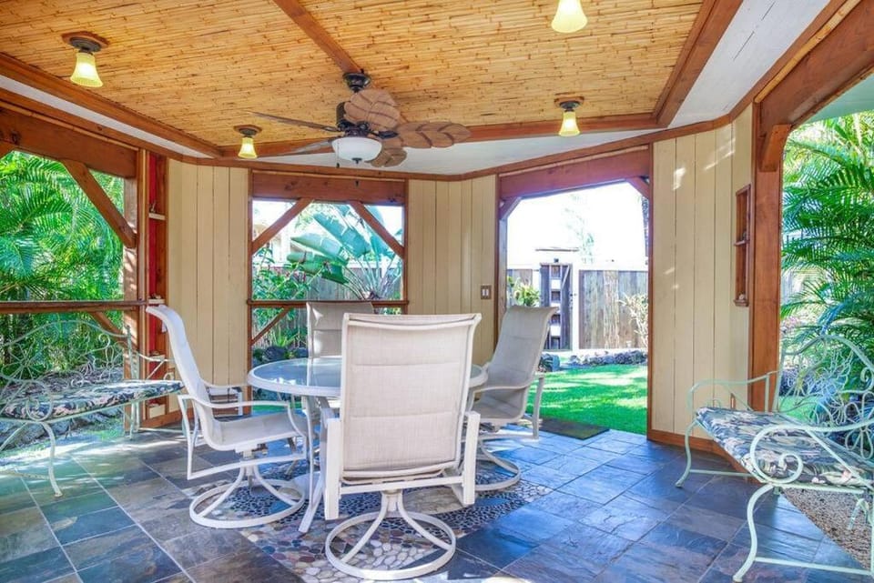 Pahoa Tropical Garden Getaway Apartment in Big Island