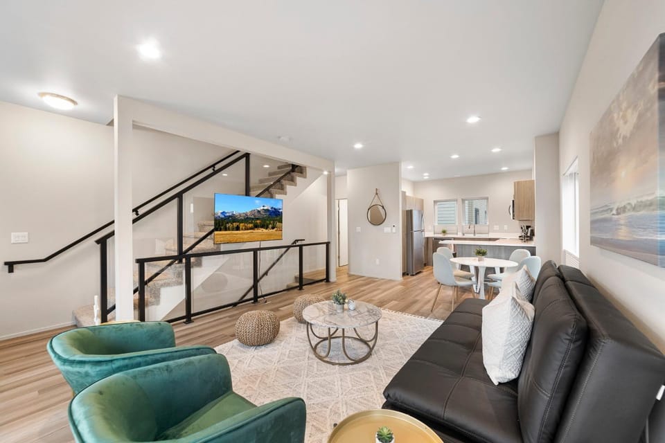 Brand New Fully Updated Condo 904 in Anacortes House in Anacortes