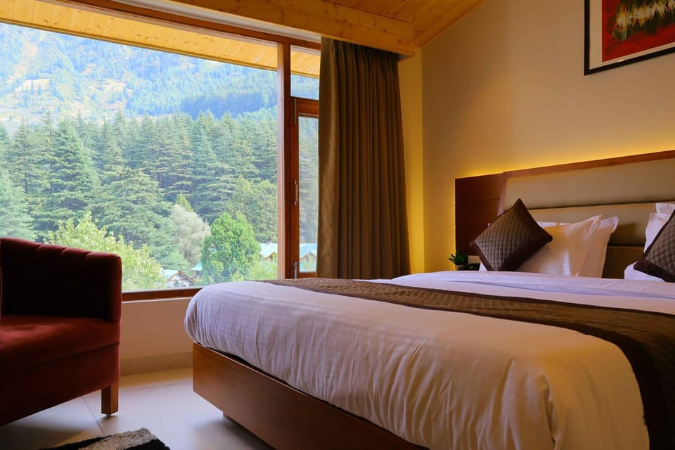 Bed, Natural landscape, View (from property/room), Photo of the whole room, Bedroom, Mountain view