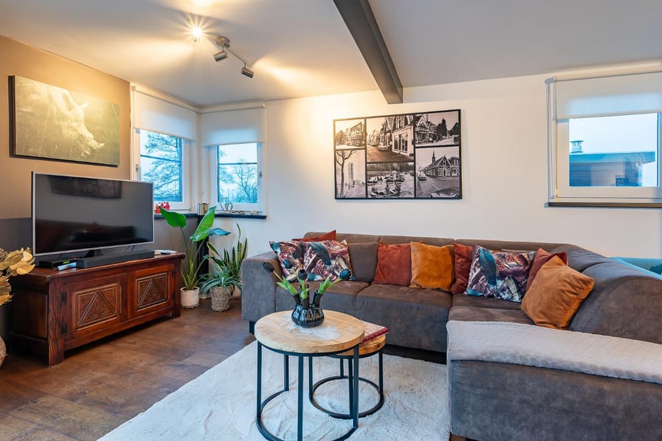 Living room, Seating area, Internal: Not applicable to any particular room