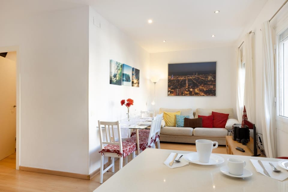 Kitchen or kitchenette, Seating area, Dining area, kitchen