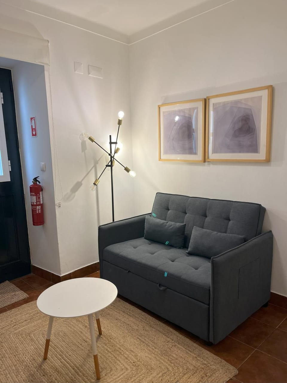 Communal lounge/ TV room