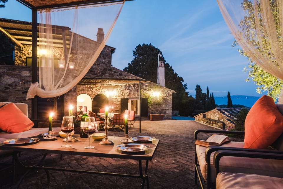 Patio, Patio, Natural landscape, View (from property/room), Balcony/Terrace