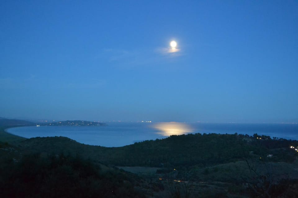 Nearby landmark, Natural landscape, Garden, Mountain view, Sea view