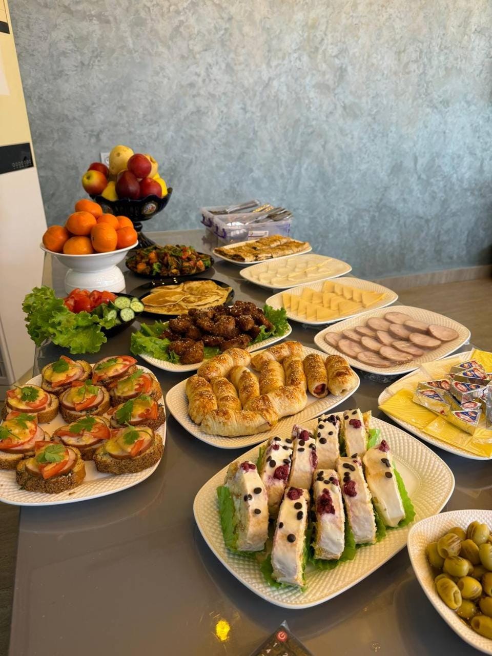 Breakfast, Buffet breakfast